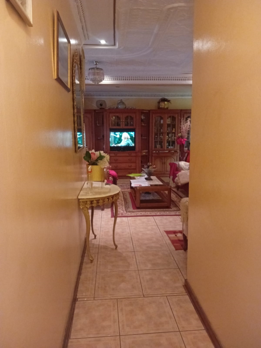 3 Bedroom Property for Sale in Kwa Nobuhle Eastern Cape
